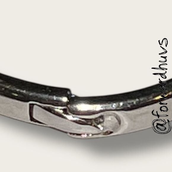 Silver-Plated Hinged Bracelet – Pink Cubic Zirconia - Ornate Center Pattern - Picture 11 of 12